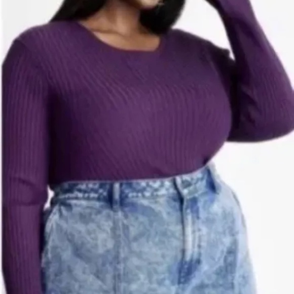 Kahlana Garfield Crewneck Twisted Open Back Purple Sweater Size: 3X - Picture 1 of 7